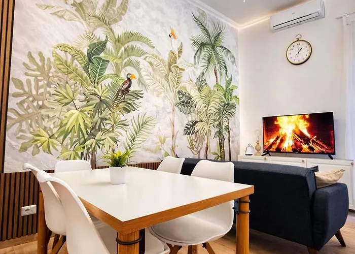 Mami Garden Luxury Rom